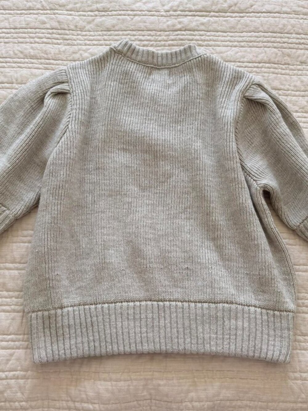 H&M Beige Sweater Short Sleeve - Picture 4 of 4